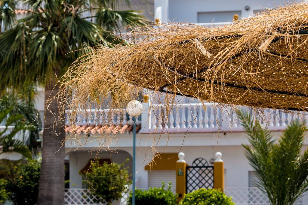 Apartamentos Las Rosas De Capistrano Nerja Exterior photo